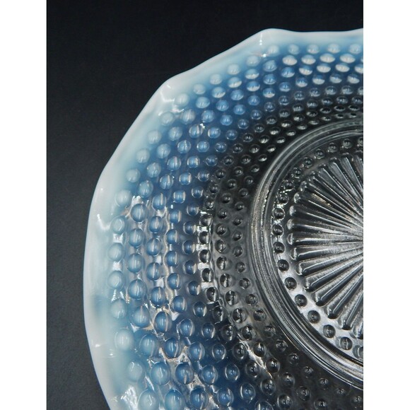 Anchor Hocking Moonstone Hobnail Opalescent Sandwich Plate 10-3/4 Inch Ruffled - Picture 9 of 9
